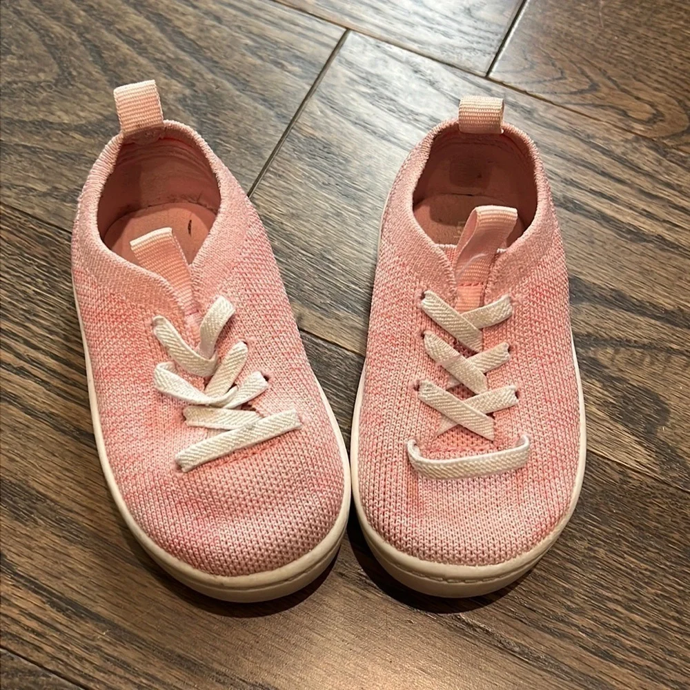 Carter’s pink tennis shoes size 5 walker toddler baby